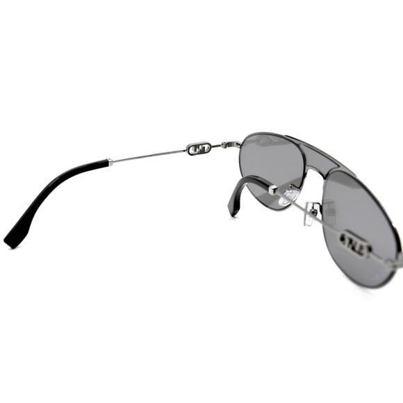 FENDI FE40072U 14C GREY SILVER MIRROR AUTHENTIC SUNGLASSES - Picture 8 of 11
